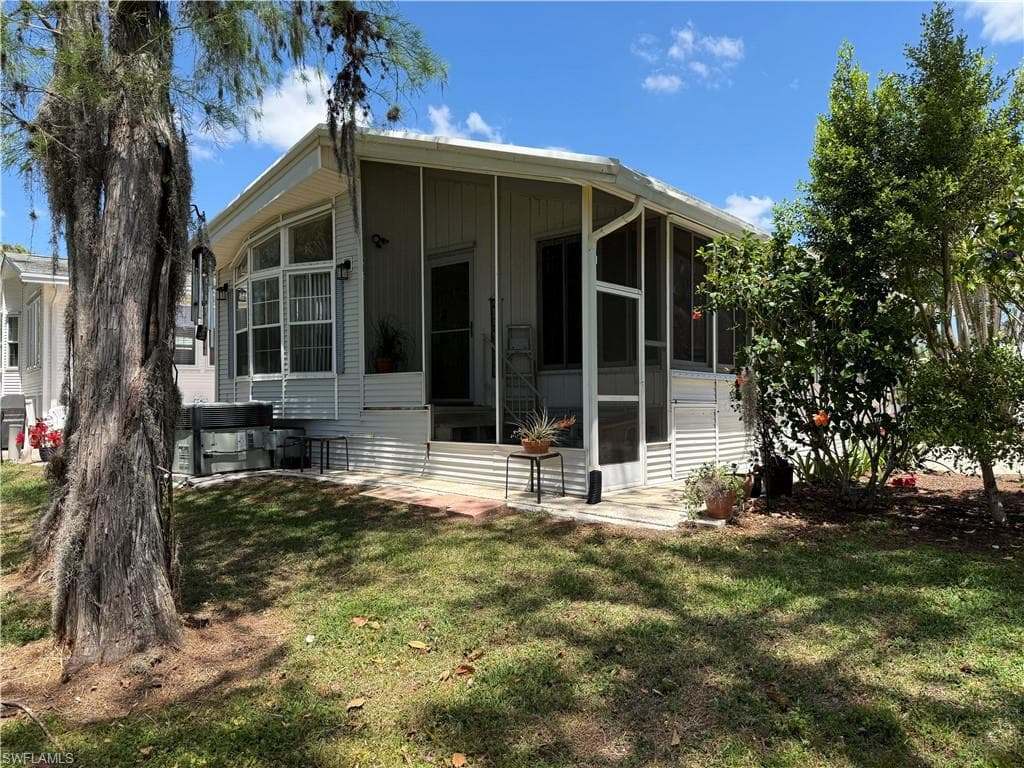 91 Vanda Sanctuary 91, Naples, FL 34114-7