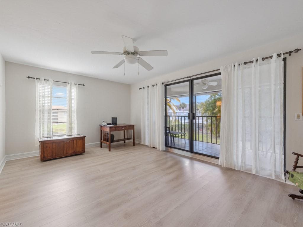 151 Cypress Way E E101, Naples, FL 34110-19
