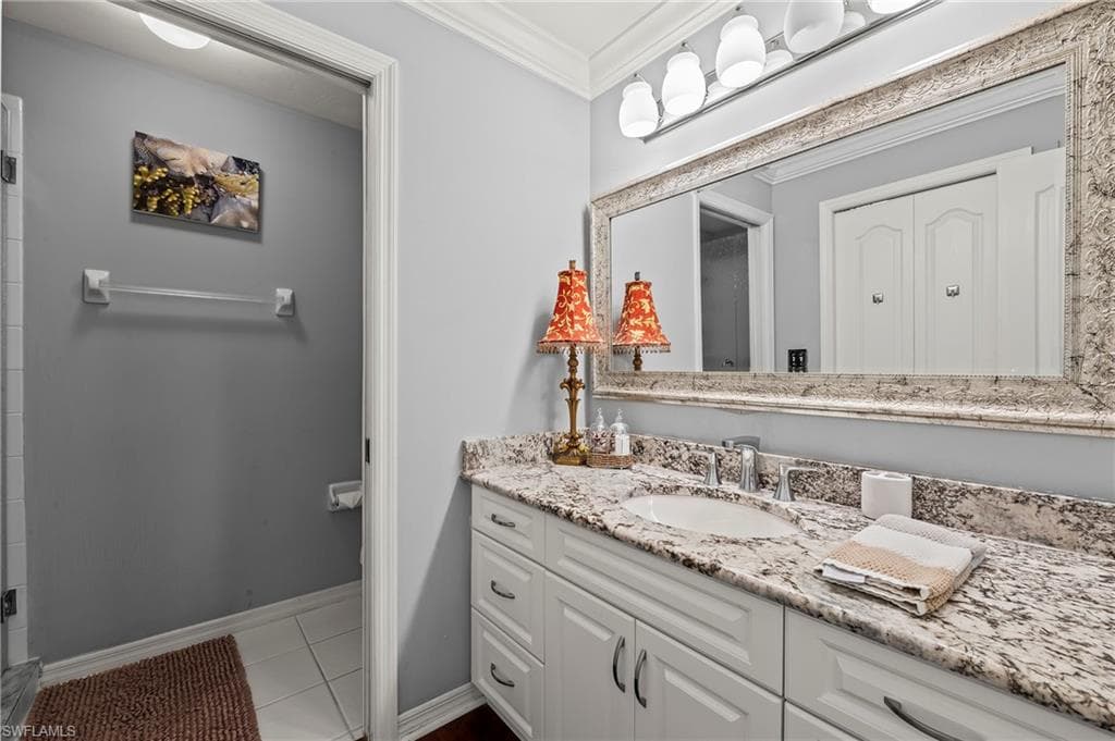 9300 Highland Woods Blvd 3307, Bonita Springs, FL 34135-17