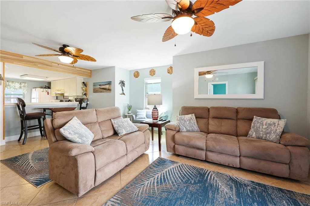 829 Elkcam Cir 2-106, Marco Island, FL 34145-6
