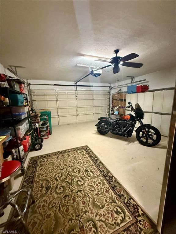 4802 Lakewood Blvd, Naples, FL 34112-16