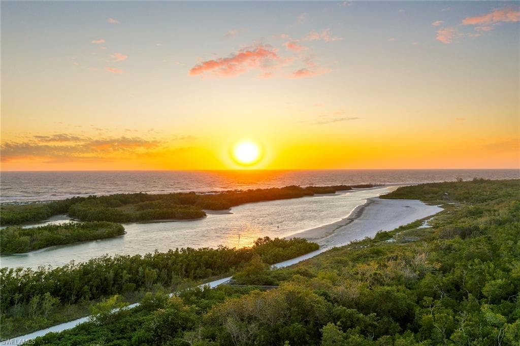 440 Seaview Ct 1208, Marco Island, FL 34145-4