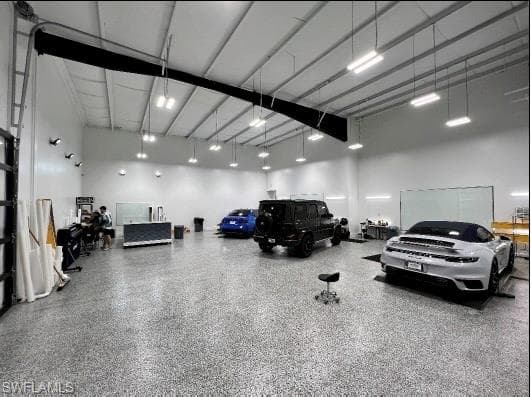 3550 Westview Dr, Naples, FL 34104-8