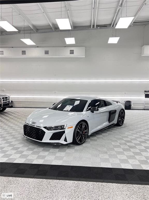 3550 Westview Dr, Naples, FL 34104-12