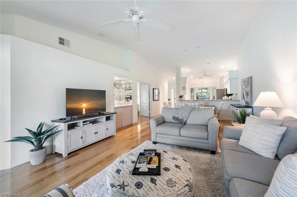 8600 Naples Heritage Dr 526, Naples, FL 34112-14