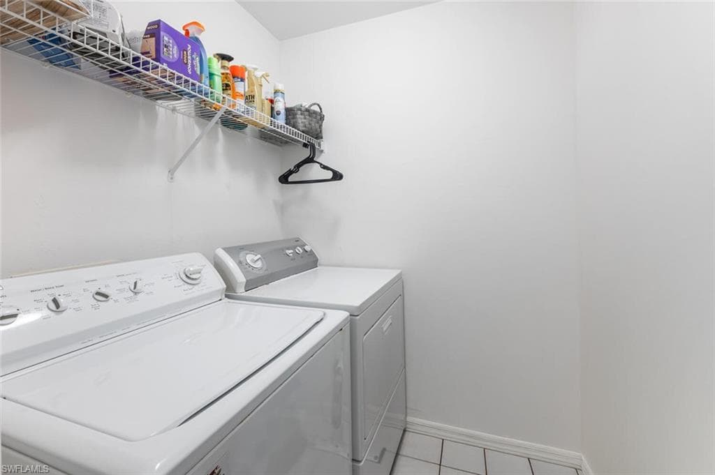8600 Naples Heritage Dr 526, Naples, FL 34112-33