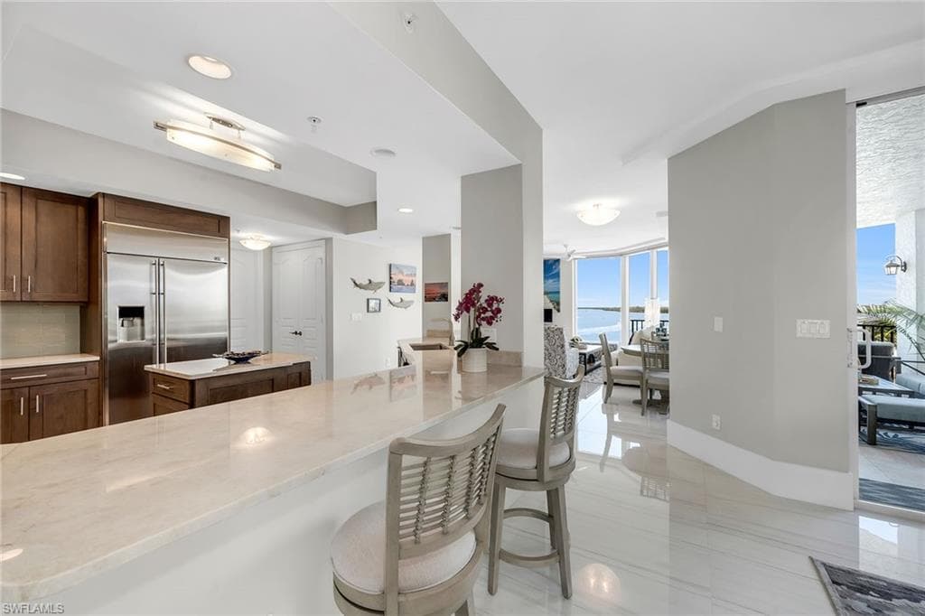 700 La Peninsula Blvd 306, Naples, FL 34113-11