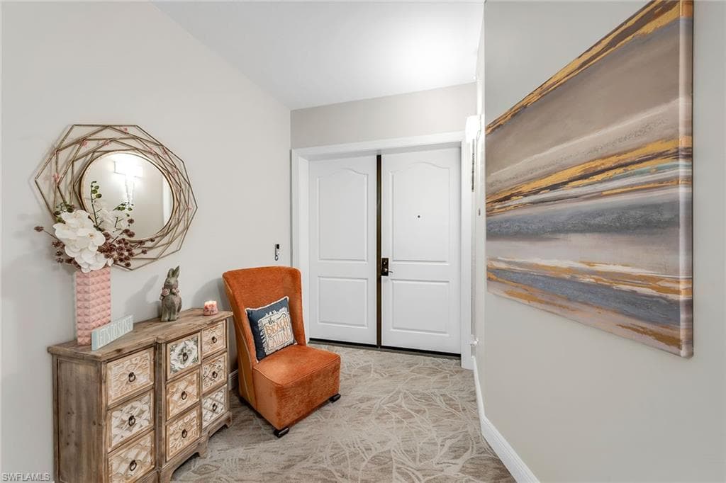 700 La Peninsula Blvd 306, Naples, FL 34113-4