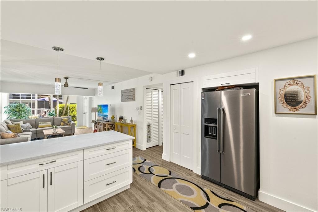 1417 Chesapeake Ave 106, Naples, FL 34102-13