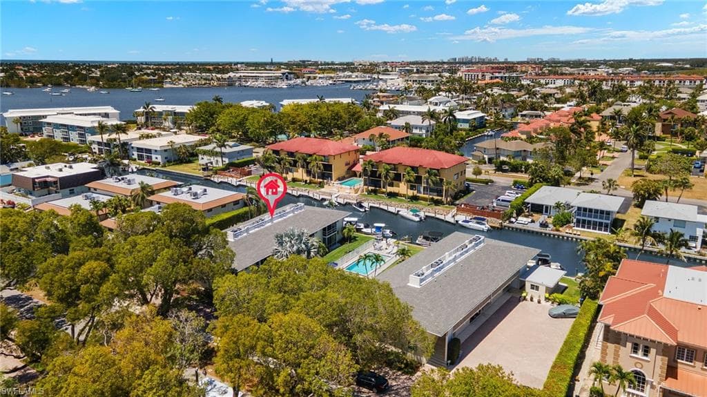 1417 Chesapeake Ave 106, Naples, FL 34102-35