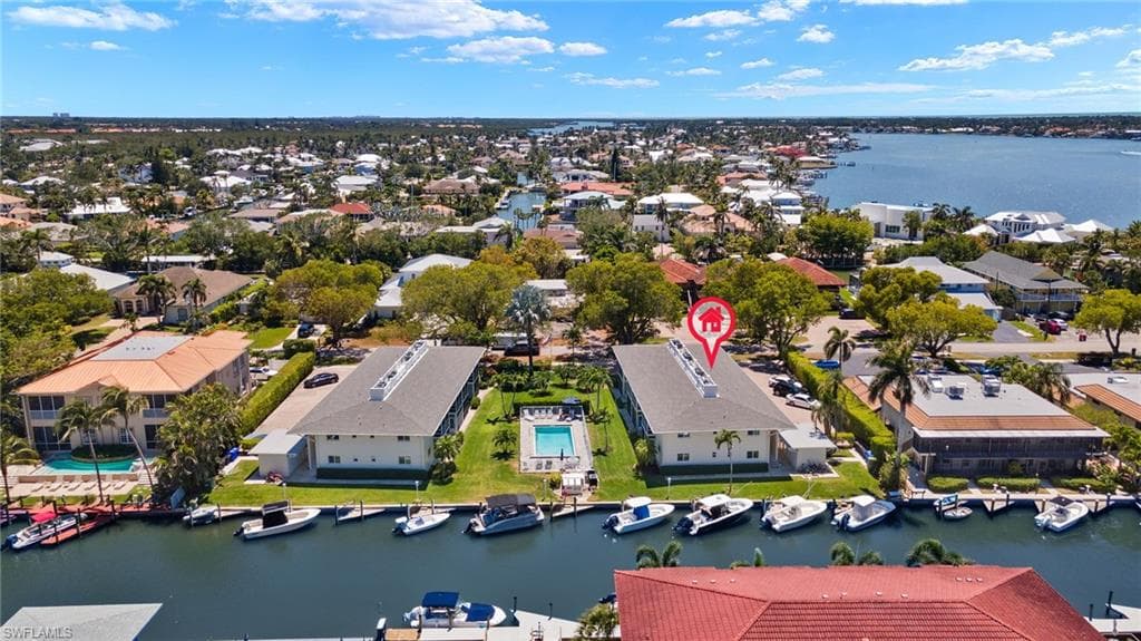 1417 Chesapeake Ave 106, Naples, FL 34102-39