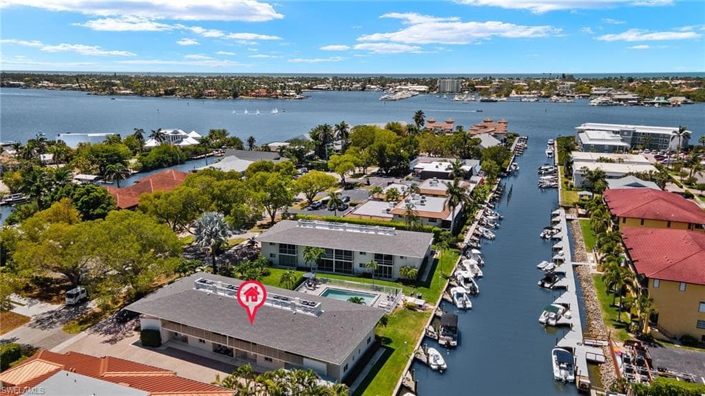 1417 Chesapeake Ave 106, Naples, FL 34102-40
