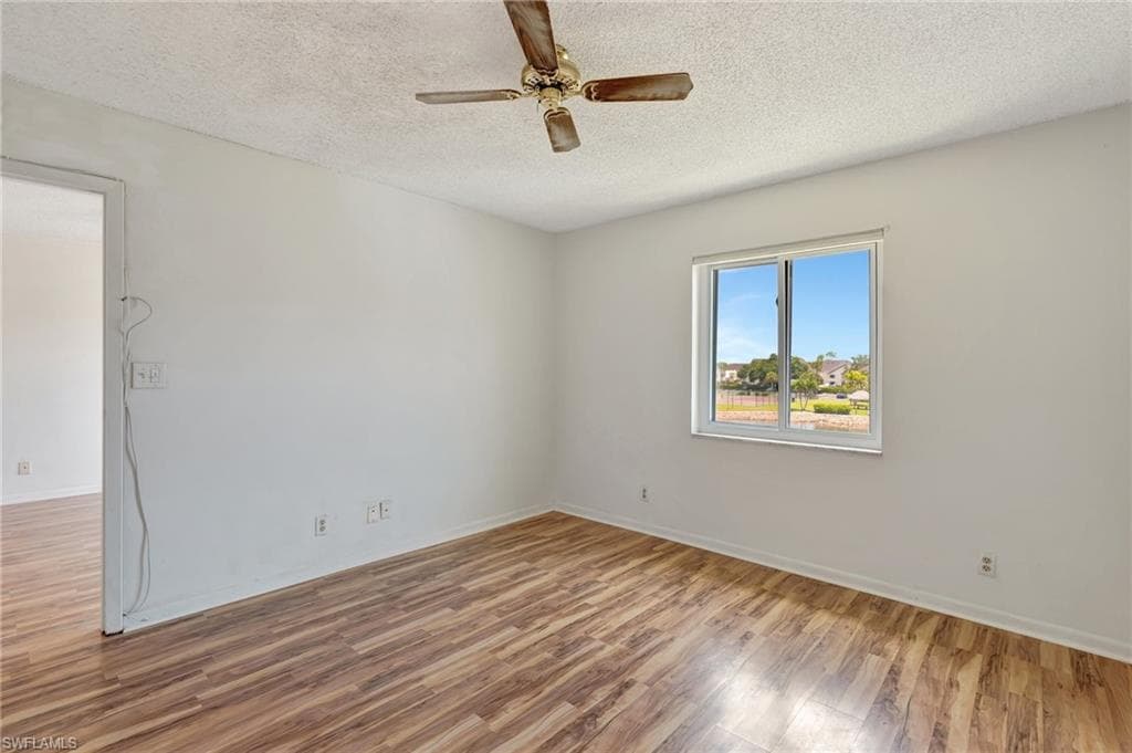 1010 Manatee Rd B305, Naples, FL 34114-12
