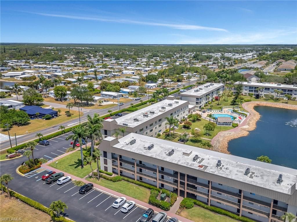 1010 Manatee Rd B305, Naples, FL 34114-19