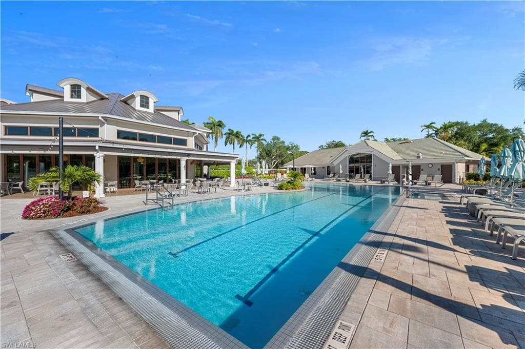 1980 Willow Bend Cir 203, Naples, FL 34109-3