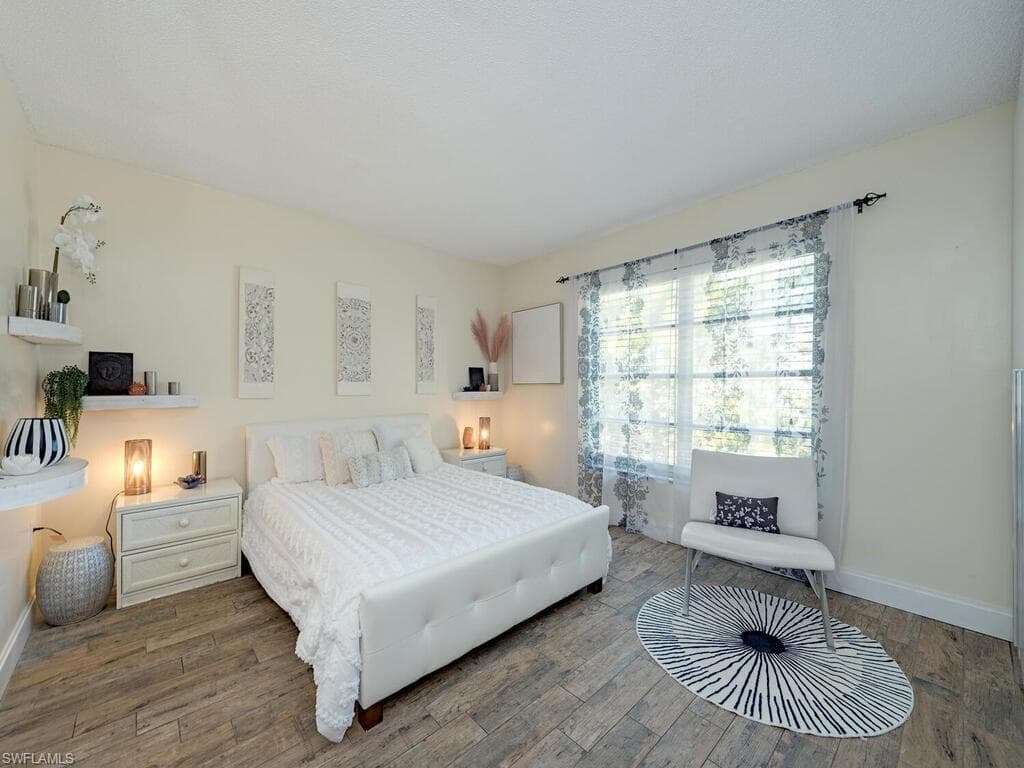 39 Watercolor Way 39, Naples, FL 34113-7