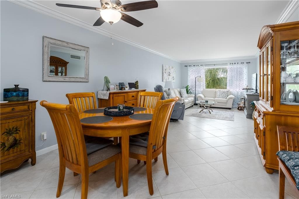 1010 Manatee Rd B304, Naples, FL 34114-10