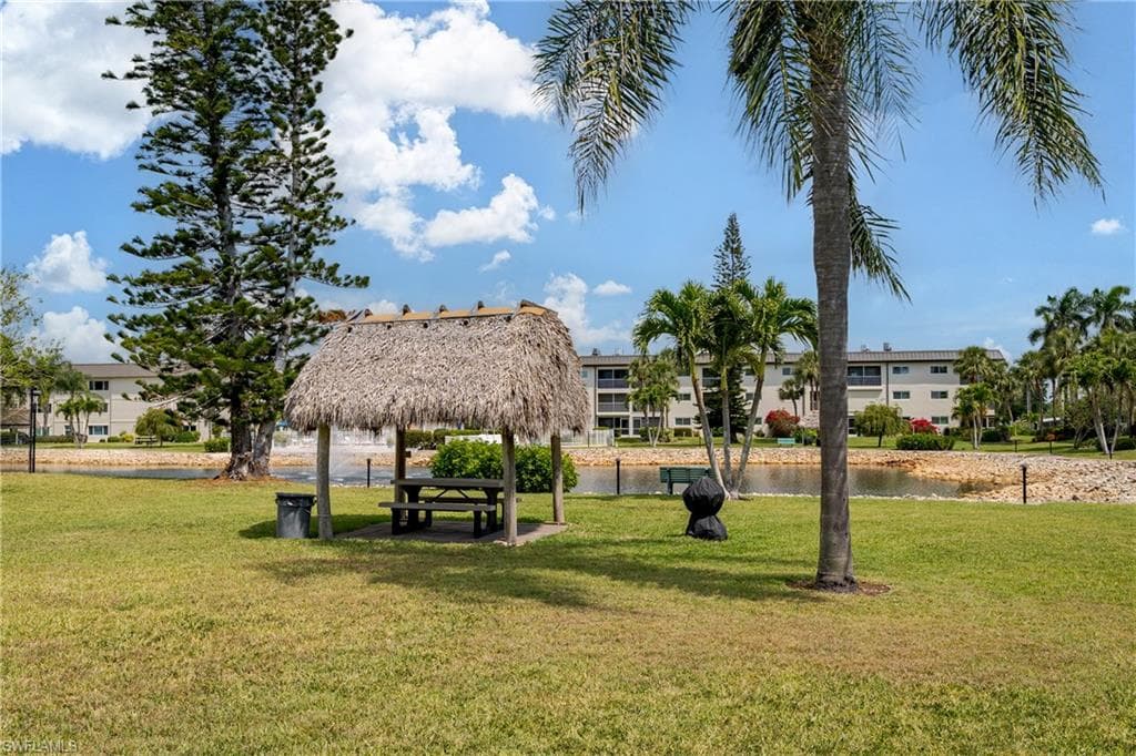 1010 Manatee Rd B304, Naples, FL 34114-24