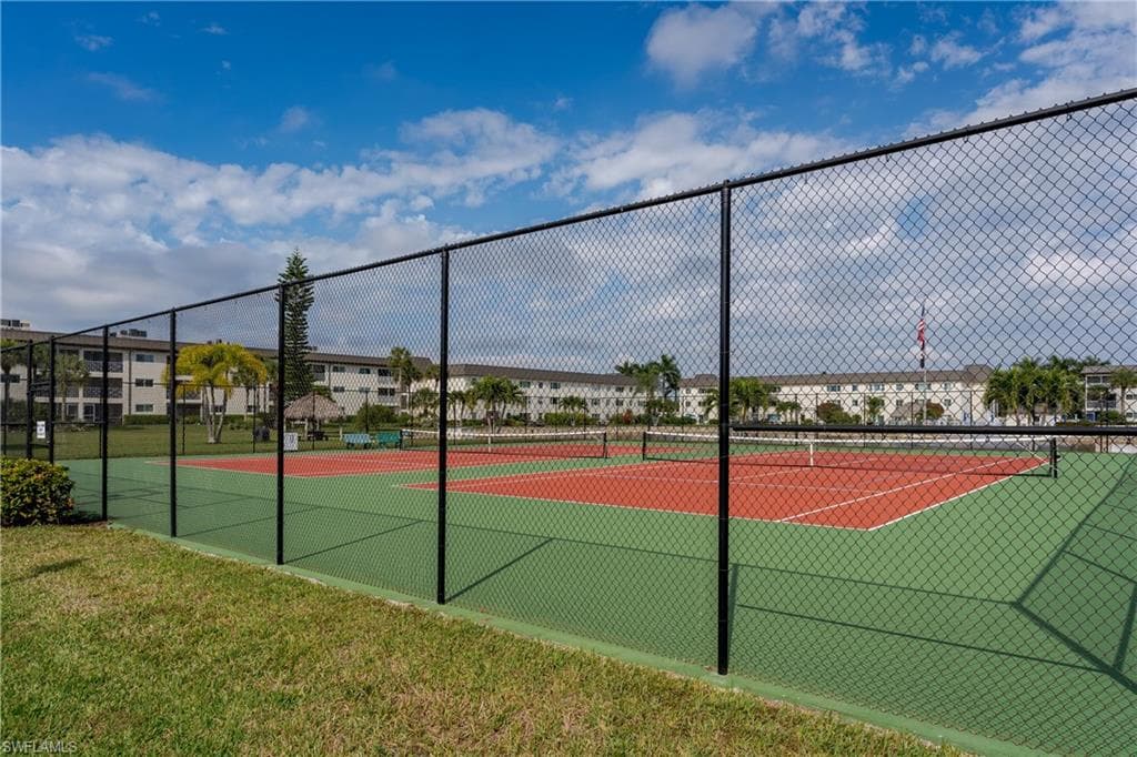1010 Manatee Rd B304, Naples, FL 34114-31