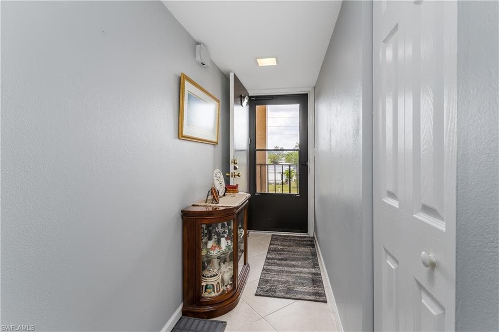 1010 Manatee Rd B304, Naples, FL 34114-6