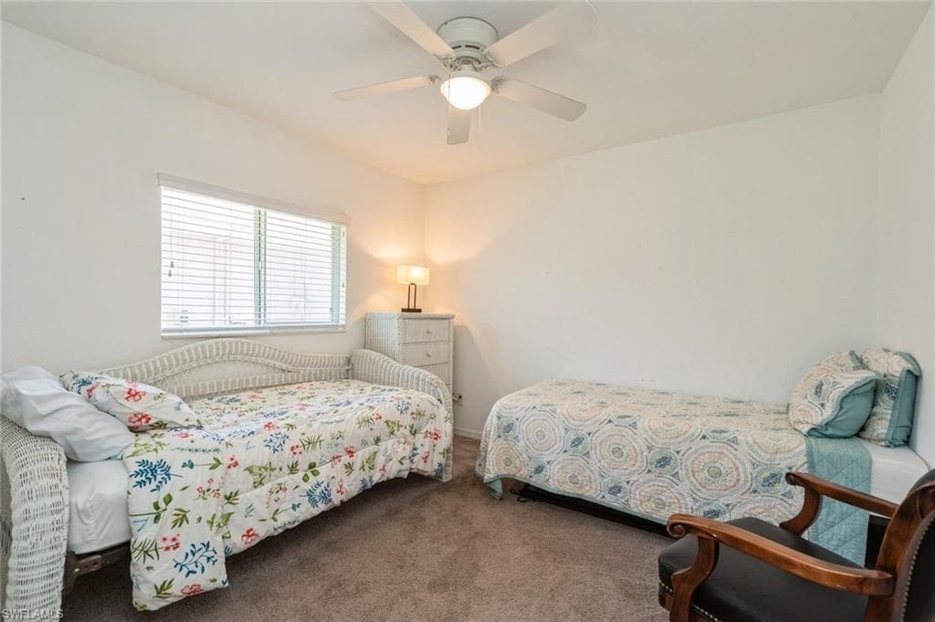 1921 12th St, Cape Coral, FL 33990-30
