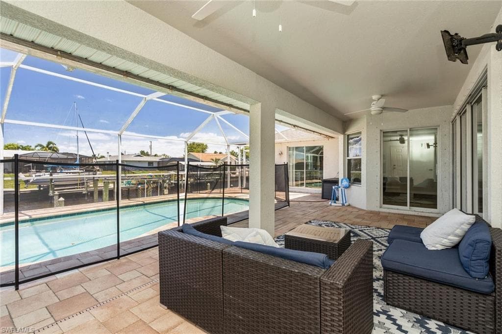 1921 12th St, Cape Coral, FL 33990-46