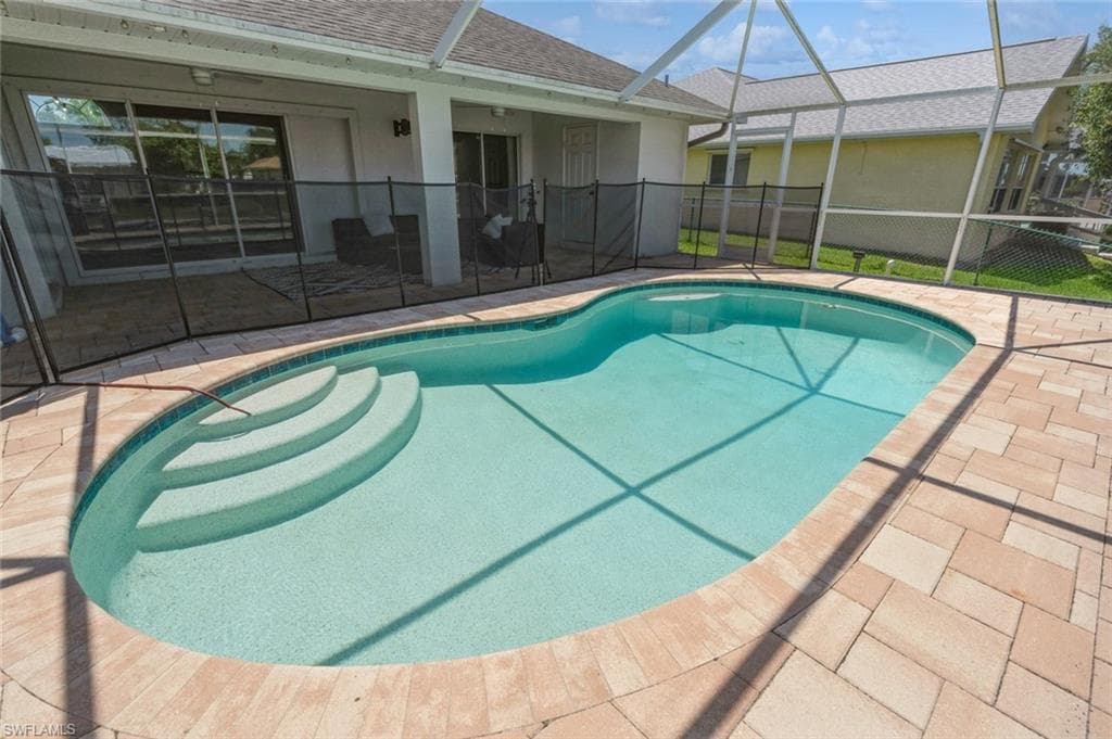 1921 12th St, Cape Coral, FL 33990-48