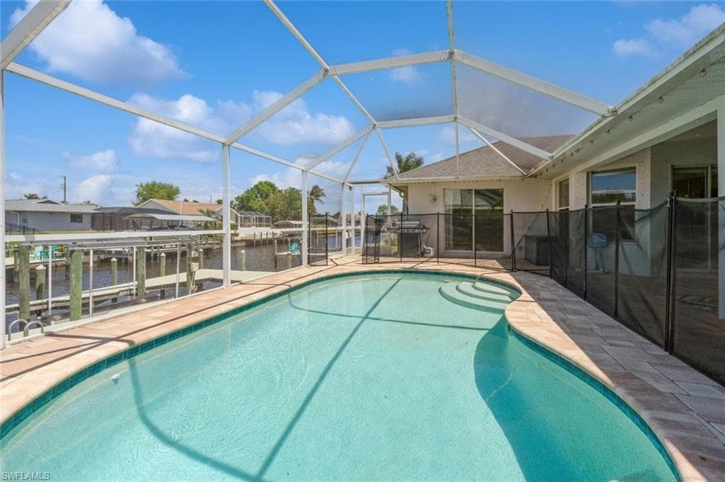 1921 12th St, Cape Coral, FL 33990-51