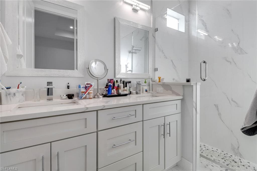 218 22nd Ave NE, Naples, FL 34120-19