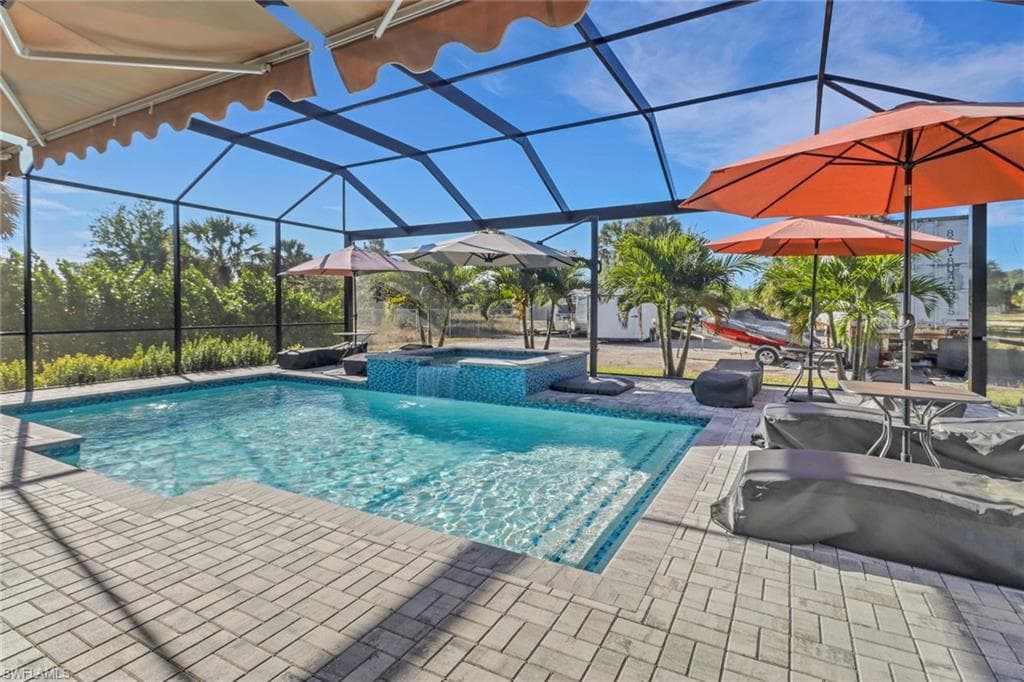 218 22nd Ave NE, Naples, FL 34120-24