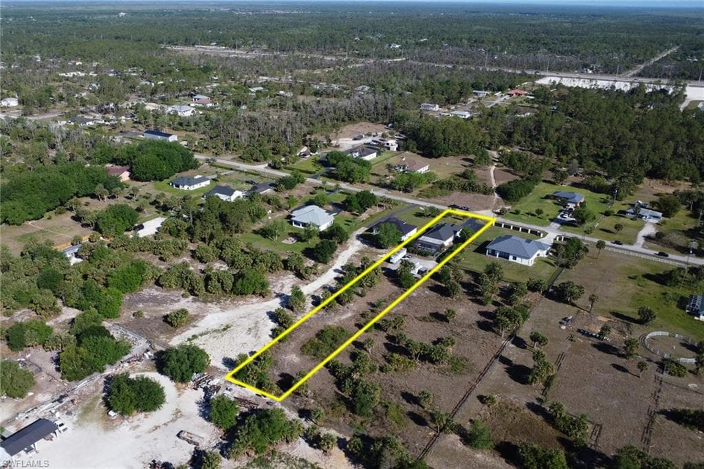 218 22nd Ave NE, Naples, FL 34120-41