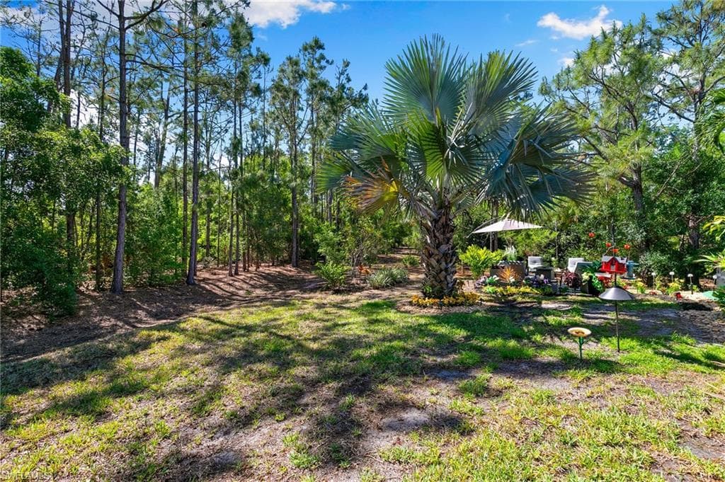 5320 Whitten Dr 46, Naples, FL 34104-37