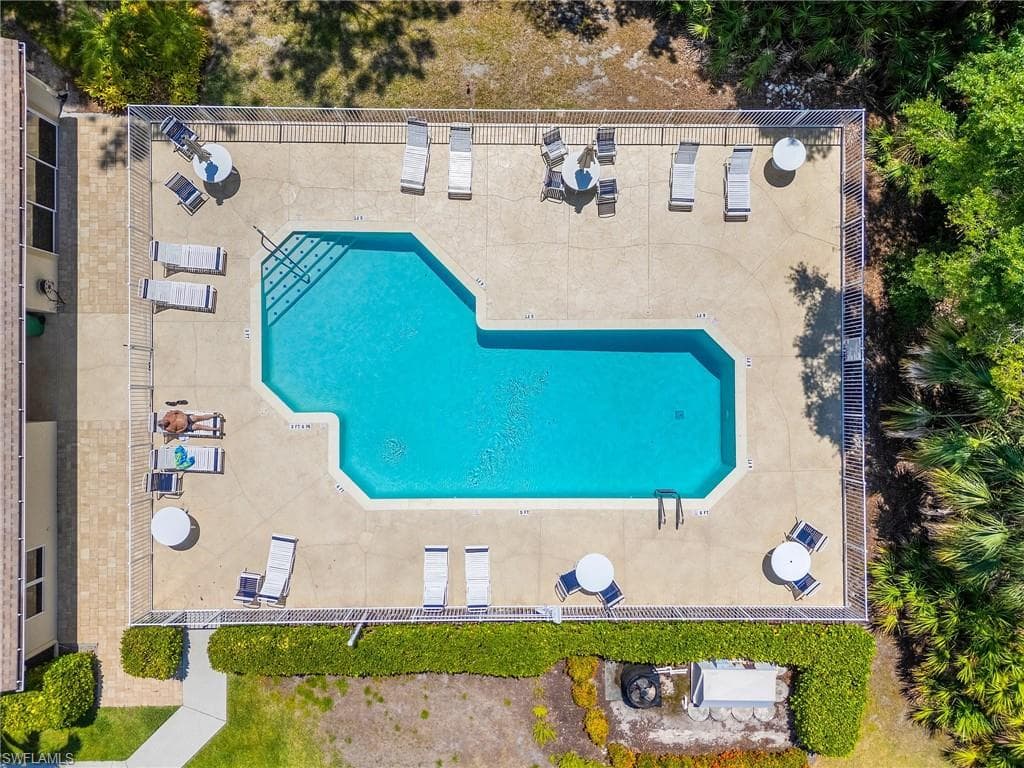 5320 Whitten Dr 46, Naples, FL 34104-41