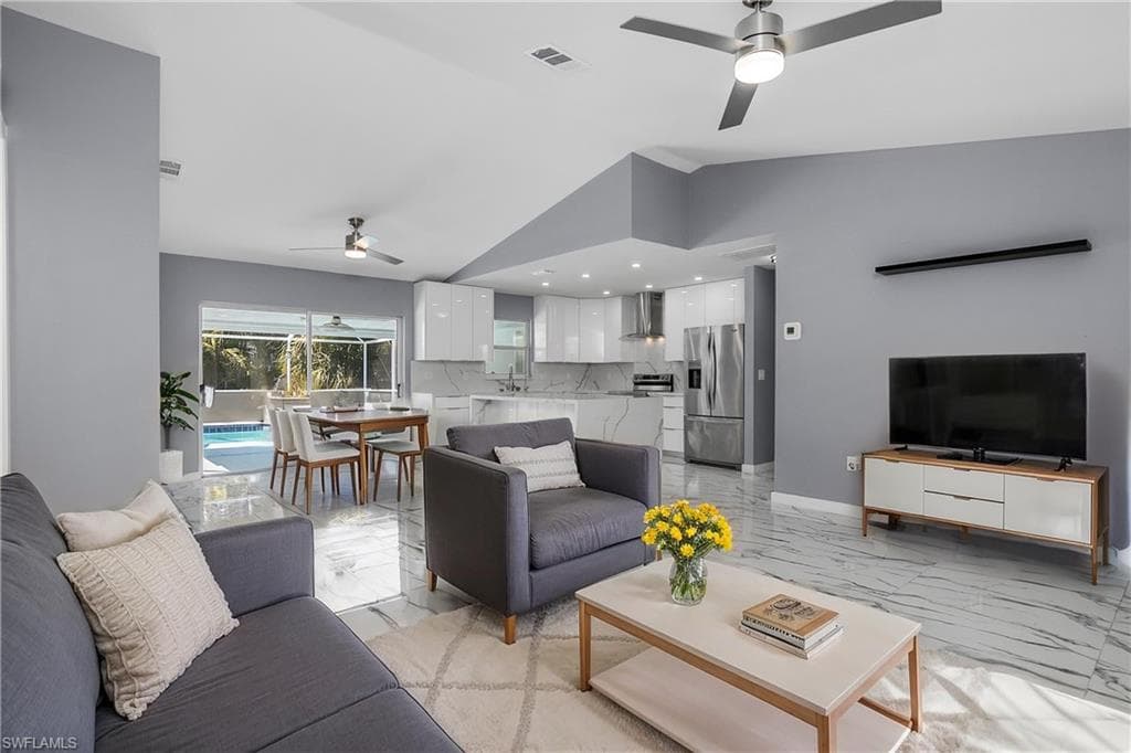 /property-images/225038594-2.jpg