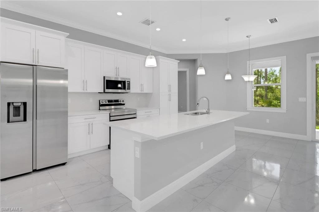 4140 31st Ave NE, Naples, FL 34120-14