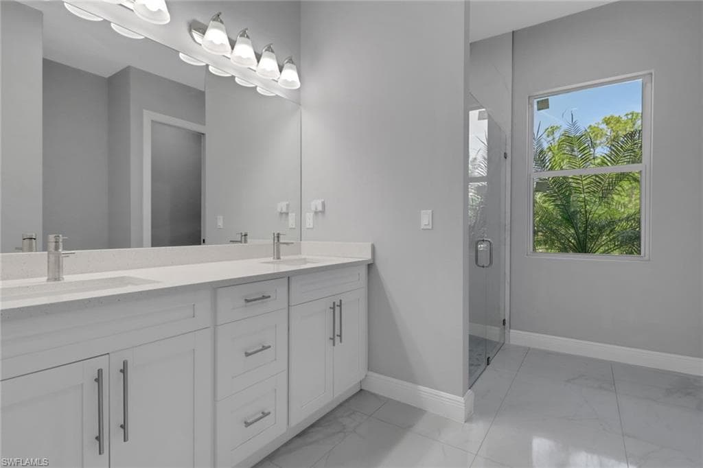 4140 31st Ave NE, Naples, FL 34120-21