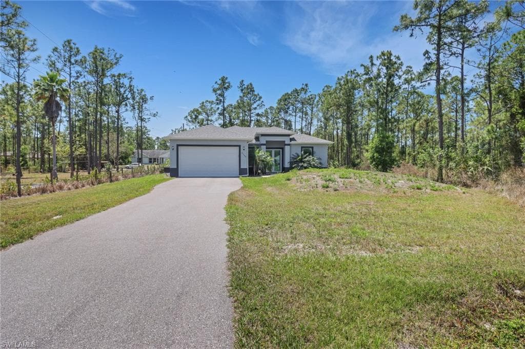 4140 31st Ave NE, Naples, FL 34120-3