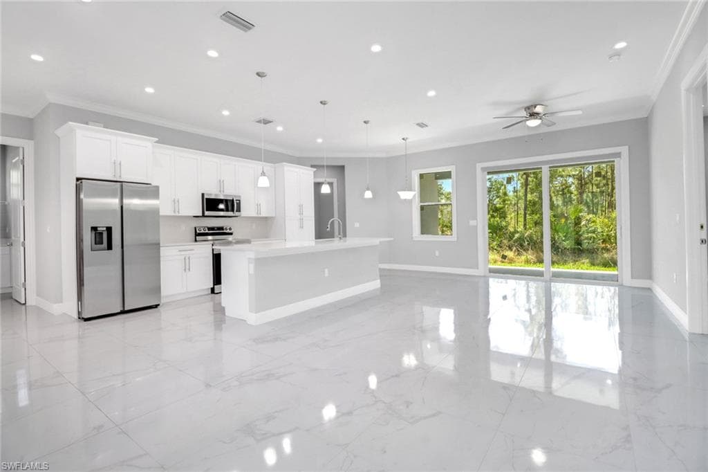 4140 31st Ave NE, Naples, FL 34120-7