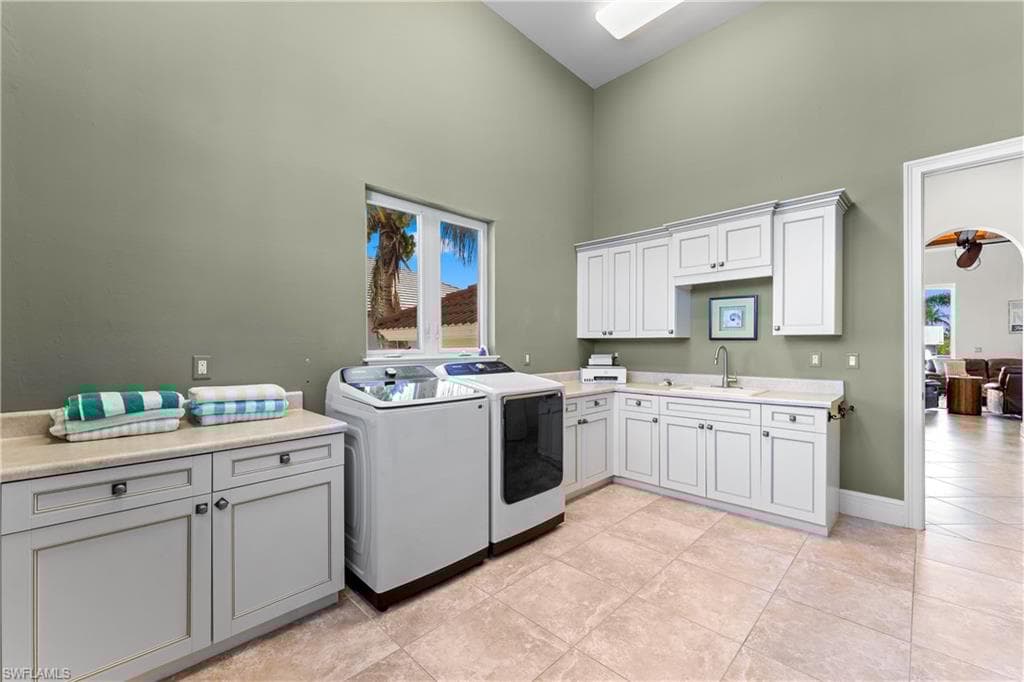 18276 Cutlass Dr, Fort Myers Beach, FL 33931-17
