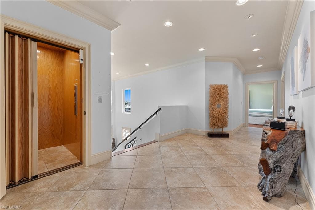 18276 Cutlass Dr, Fort Myers Beach, FL 33931-19