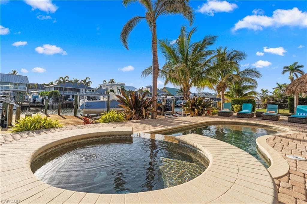 18276 Cutlass Dr, Fort Myers Beach, FL 33931-36