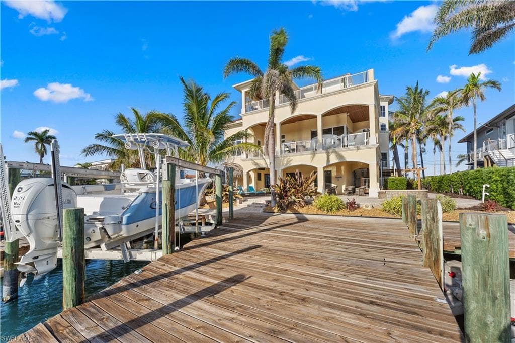 18276 Cutlass Dr, Fort Myers Beach, FL 33931-42
