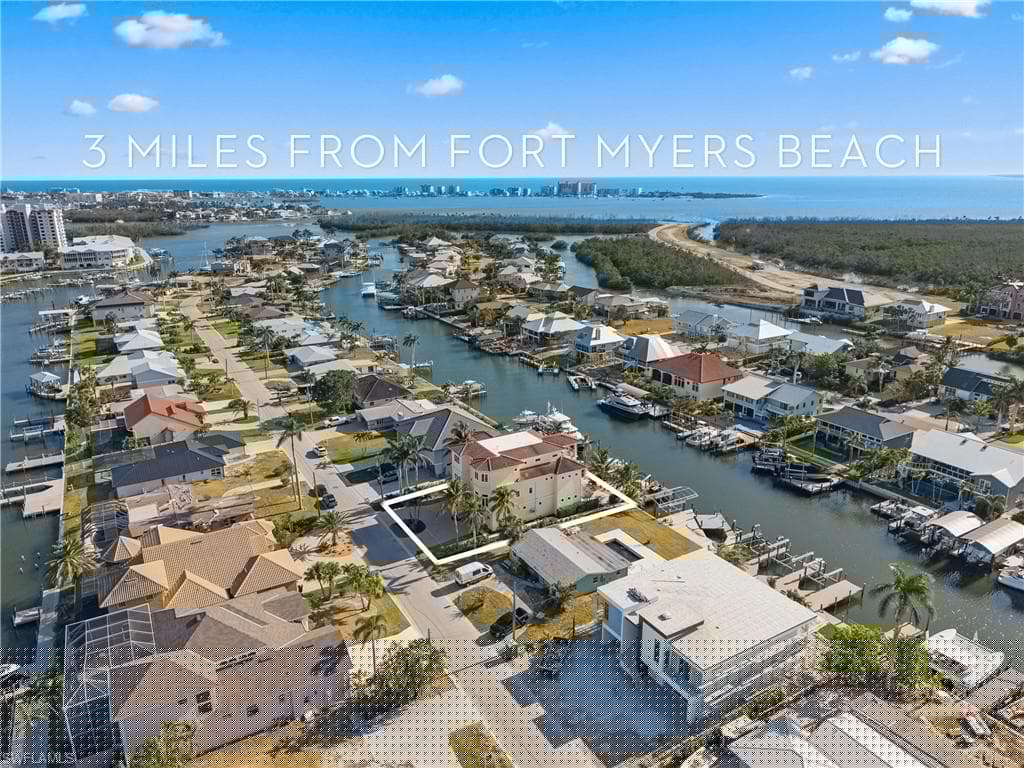 18276 Cutlass Dr, Fort Myers Beach, FL 33931-43