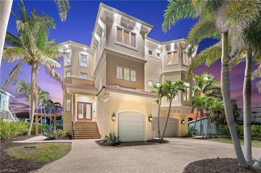 18276 Cutlass Dr, Fort Myers Beach, FL 33931-46