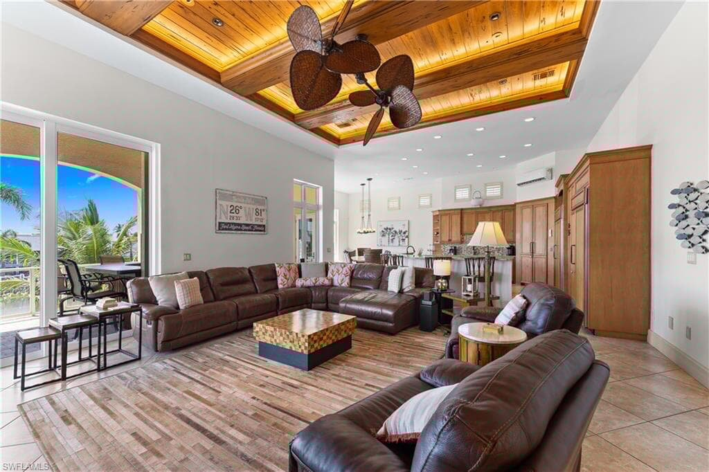 18276 Cutlass Dr, Fort Myers Beach, FL 33931-6