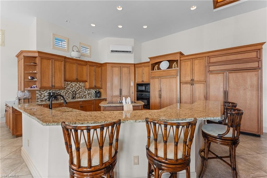 18276 Cutlass Dr, Fort Myers Beach, FL 33931-8