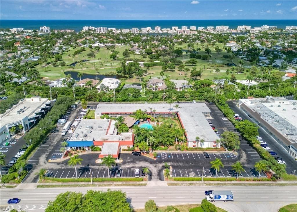 2555 9th St N 139, Naples, FL 34103-14