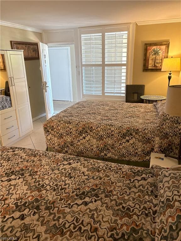 2555 9th St N 139, Naples, FL 34103-8