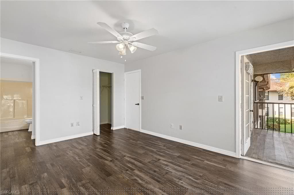 5323 Treetops Dr T203, Naples, FL 34113-17