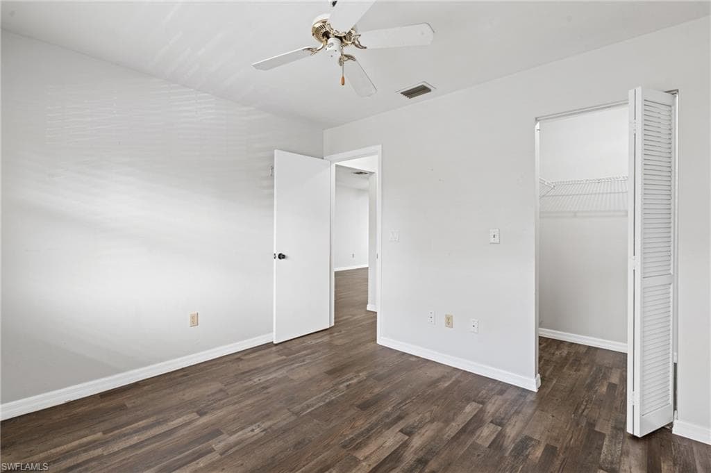 5323 Treetops Dr T203, Naples, FL 34113-21